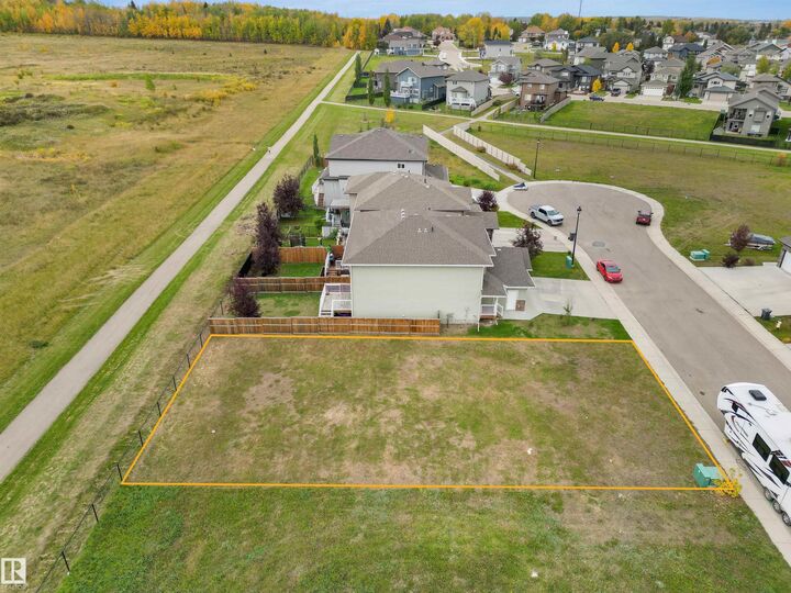 Property Photo:  4009 & 4011 41 B Avenue  AB T7A 0B5 