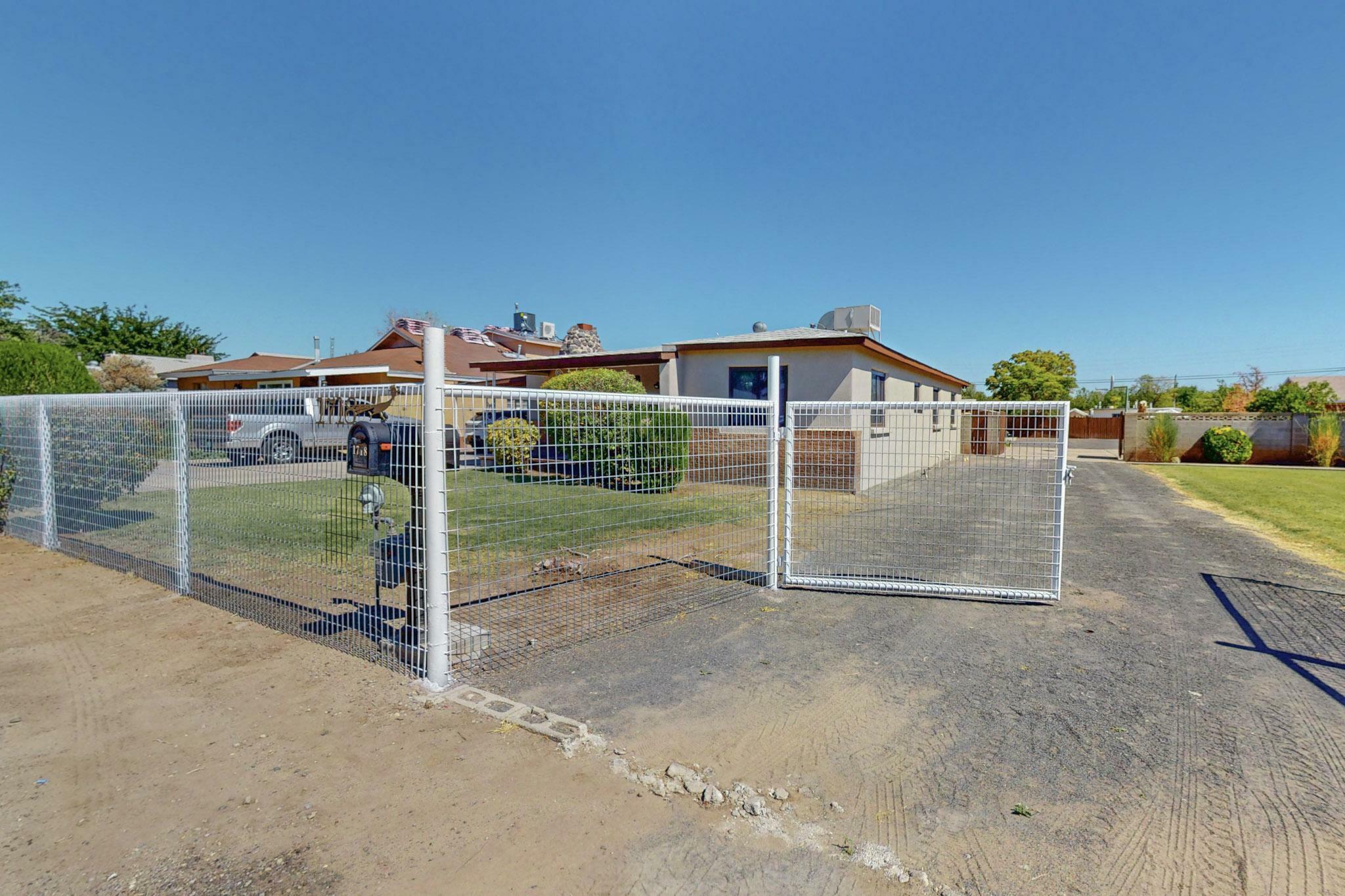 Property Photo:  1718 Evergreen Drive SW  NM 87105 