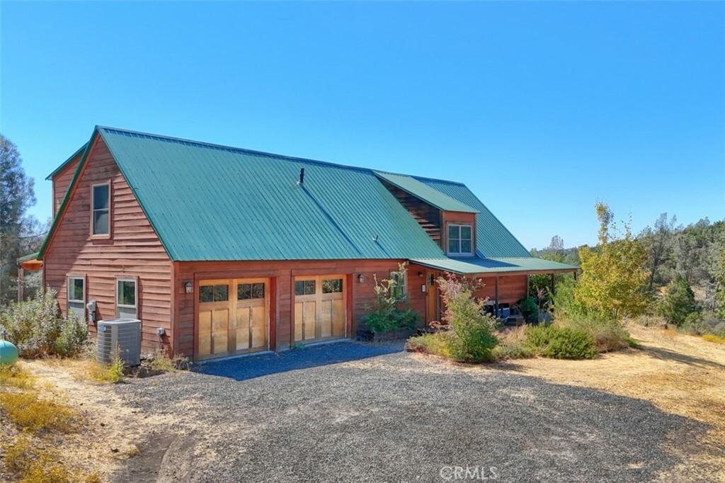 Property Photo:  6013 Plumbar Creek Road  CA 95338 