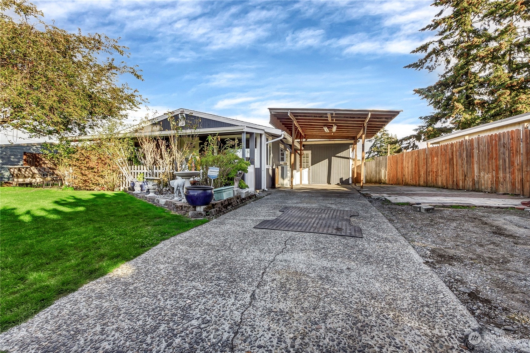 Property Photo:  4719 Lila Lane SW  WA 98499 