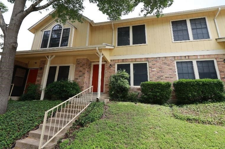 11901 Swearingen Drive 45-I  Austin TX 78758 photo