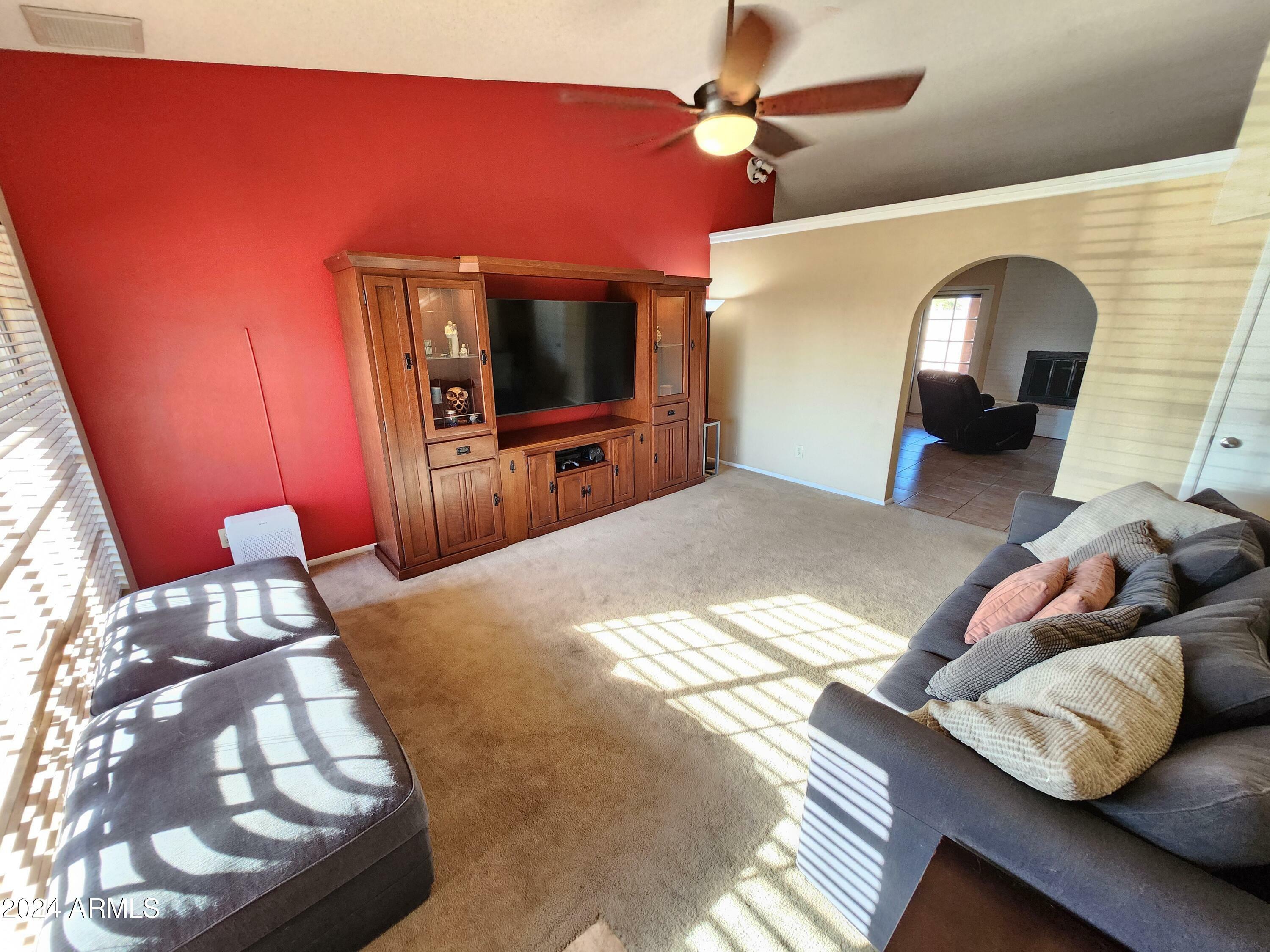 Property Photo:  1302 W Temple Street  AZ 85224 