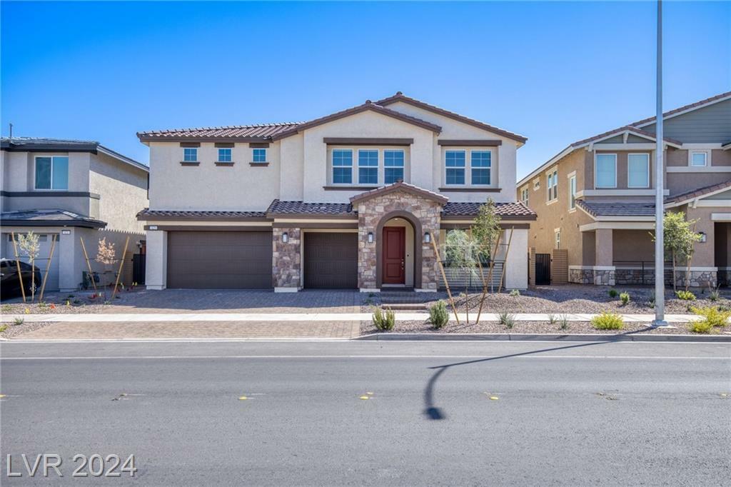 Property Photo:  425 Canary Song Drive  NV 89011 