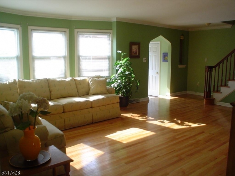 Property Photo:  1100 Dewitt Ter  NJ 07036 