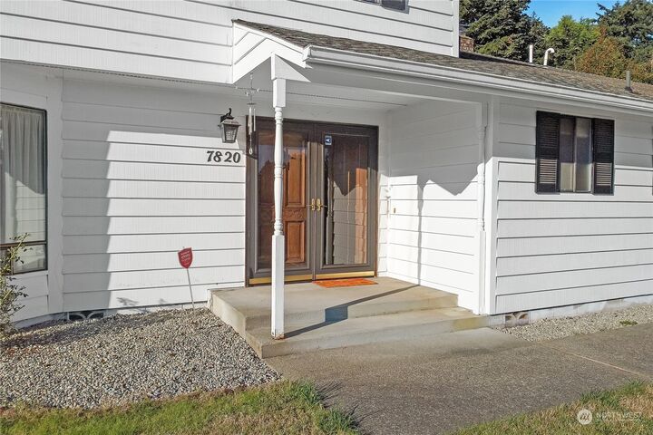 Property Photo:  7820  Mountain Aire Loop SE  WA 98503 