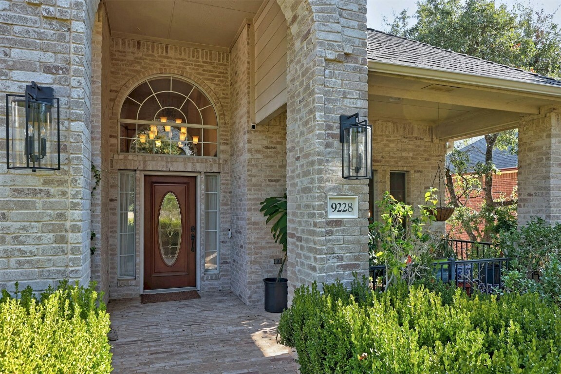 Property Photo:  9228 Limoncillo Drive  TX 78750 