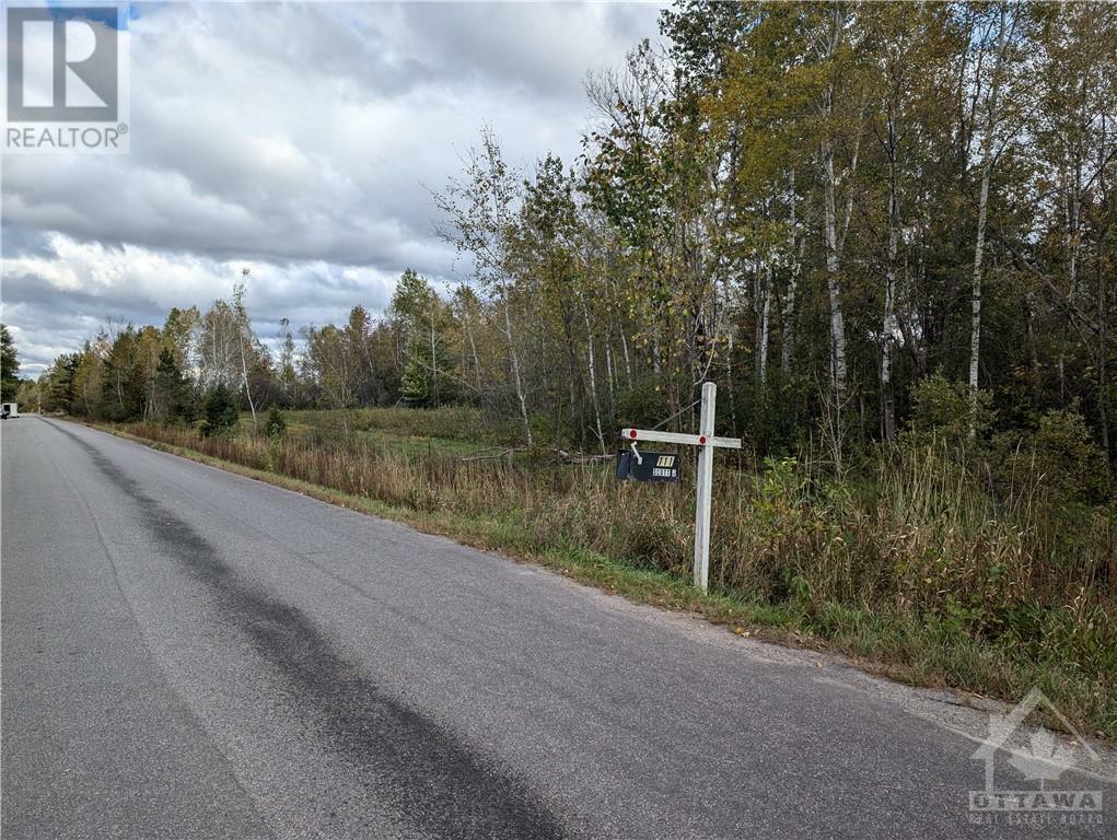 Photo de la propriété:  111 Latimer Road  ON K0E 1W0 