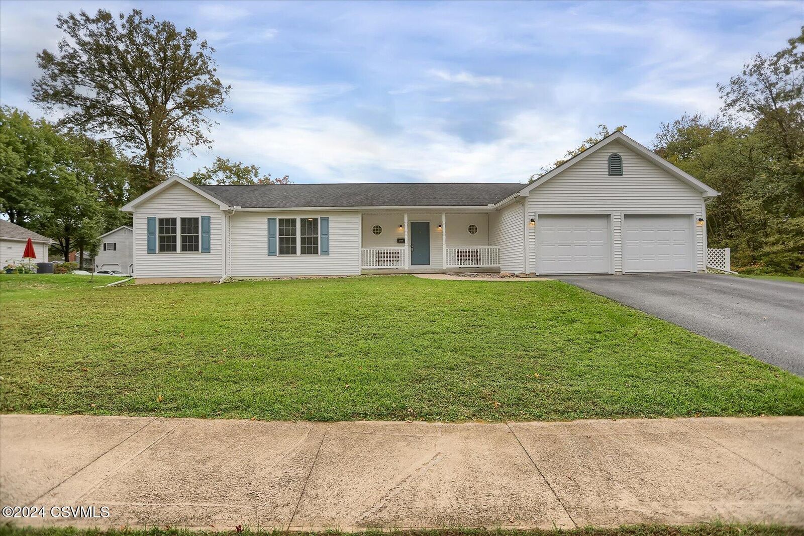Property Photo:  2414 Reed Street  PA 17701 