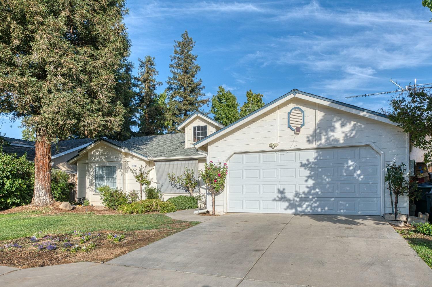 Property Photo:  6052 N Tracy Avenue  CA 93722 