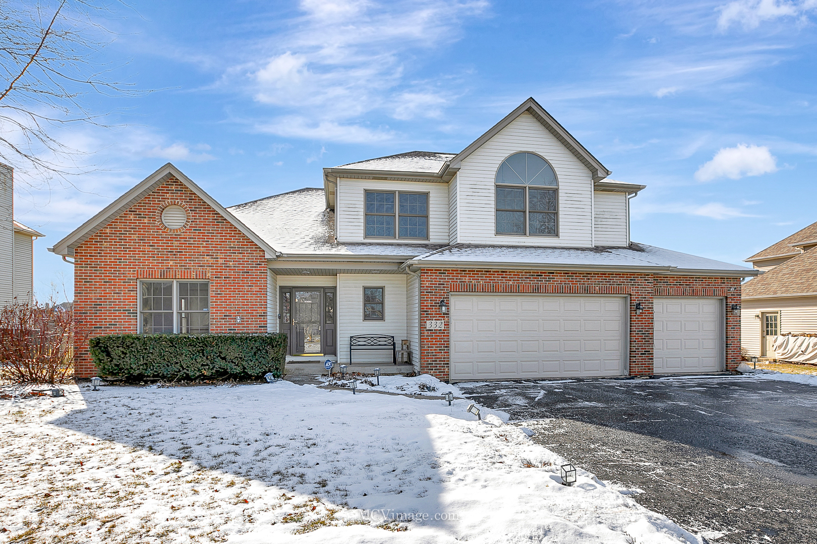 Property Photo: 332 Morgan Valley Drive IL 60543