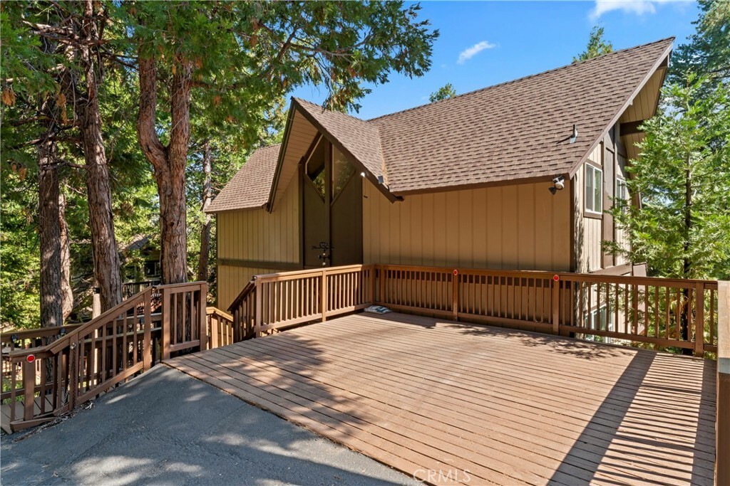 750 Zurich Drive  Lake Arrowhead CA 92352 photo