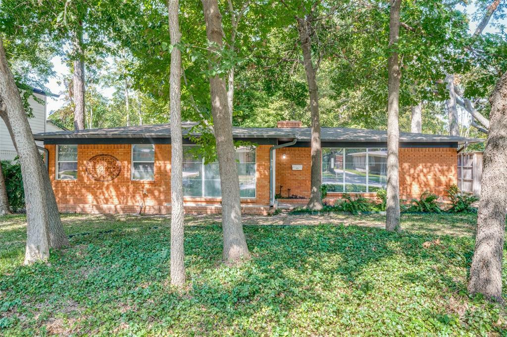 Property Photo:  10421 Lake Gardens Drive  TX 75218 