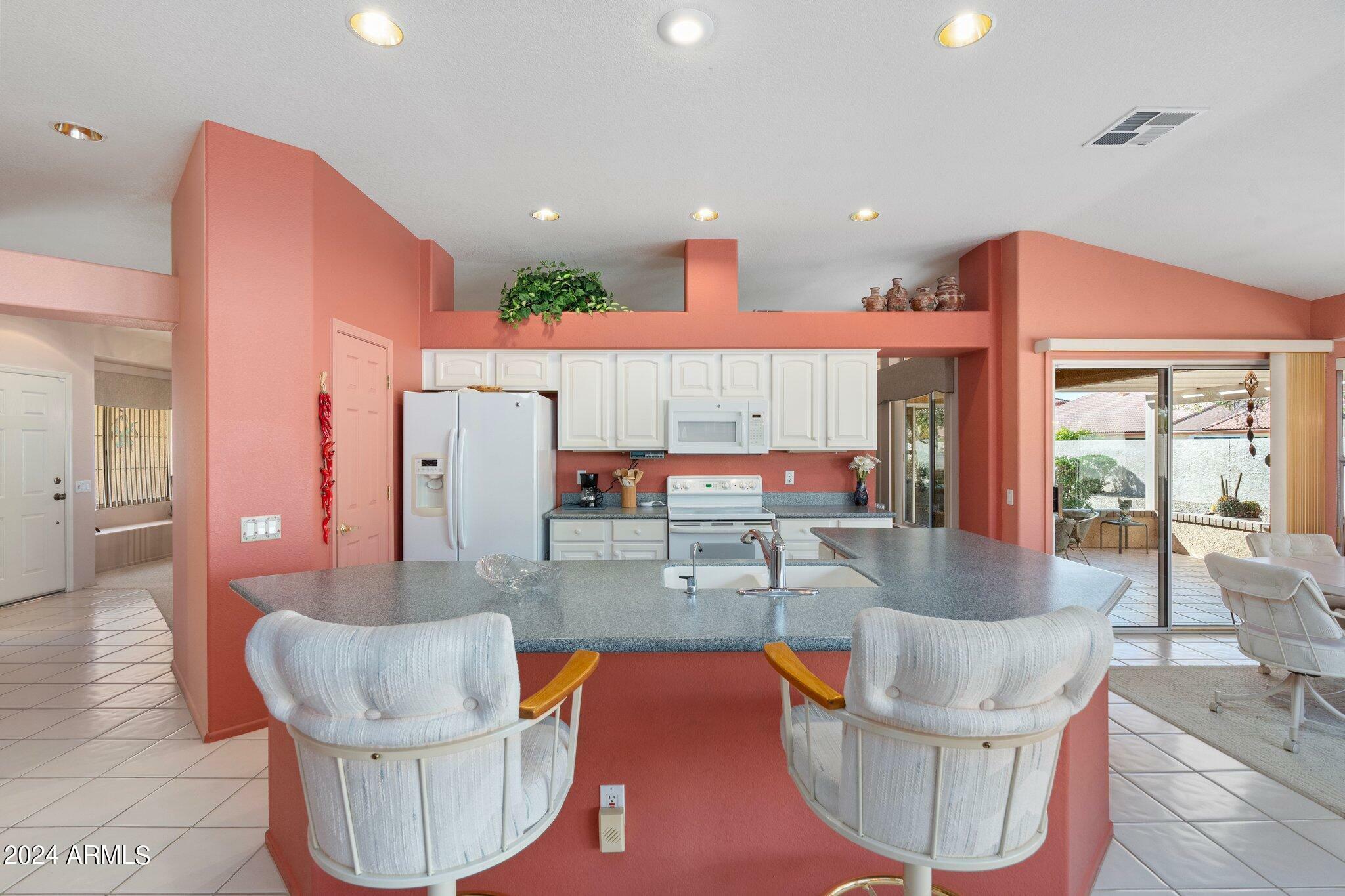 Property Photo: 13440 W Caraway Drive AZ 85375