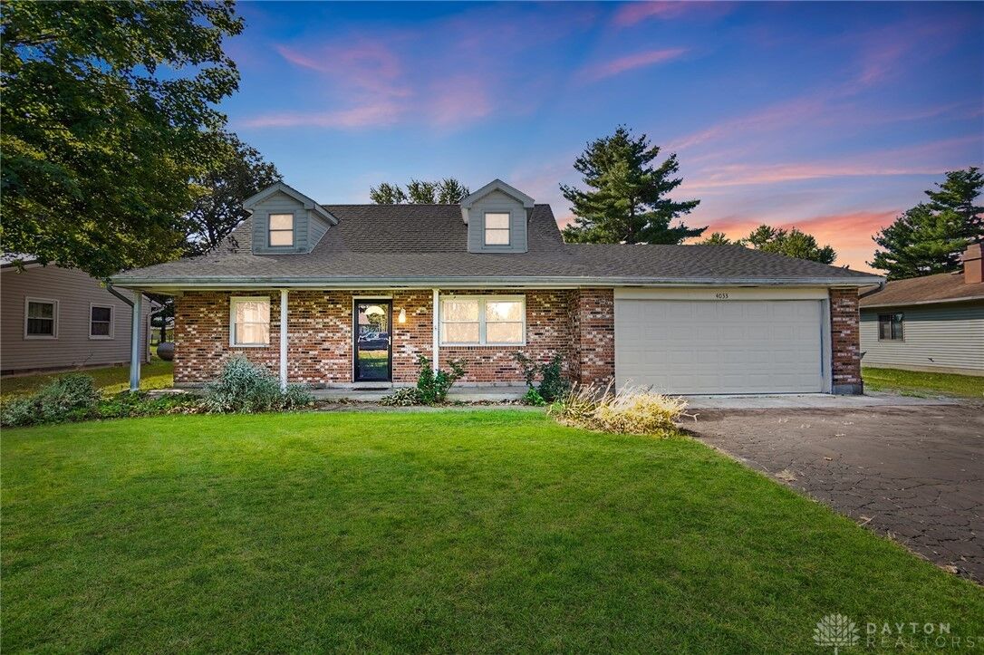 Property Photo: 4033 Apache Trail OH 45335