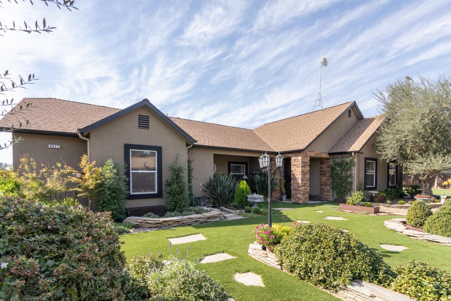 Property Photo:  3517 Kings River Court  CA 93631 
