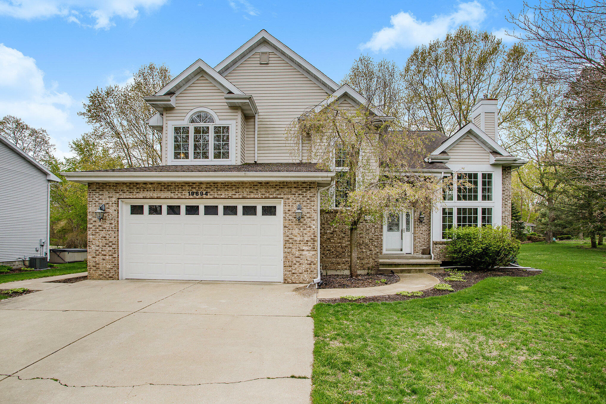 Property Photo:  19694 Dogwood Drive  MI 49117 