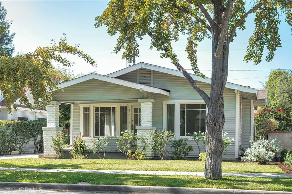 Property Photo:  229 N Cornell Avenue  CA 92831 