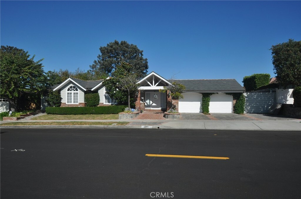 1472 Galaxy Drive  Newport Beach CA 92660 photo