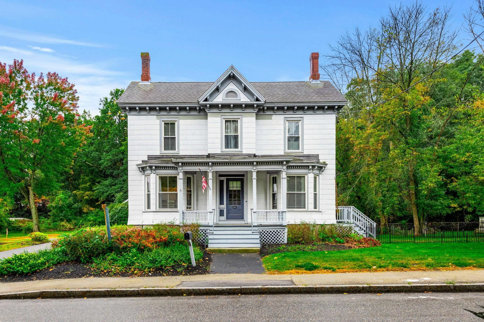 Property Photo:  300 Varney Street  NH 03102 