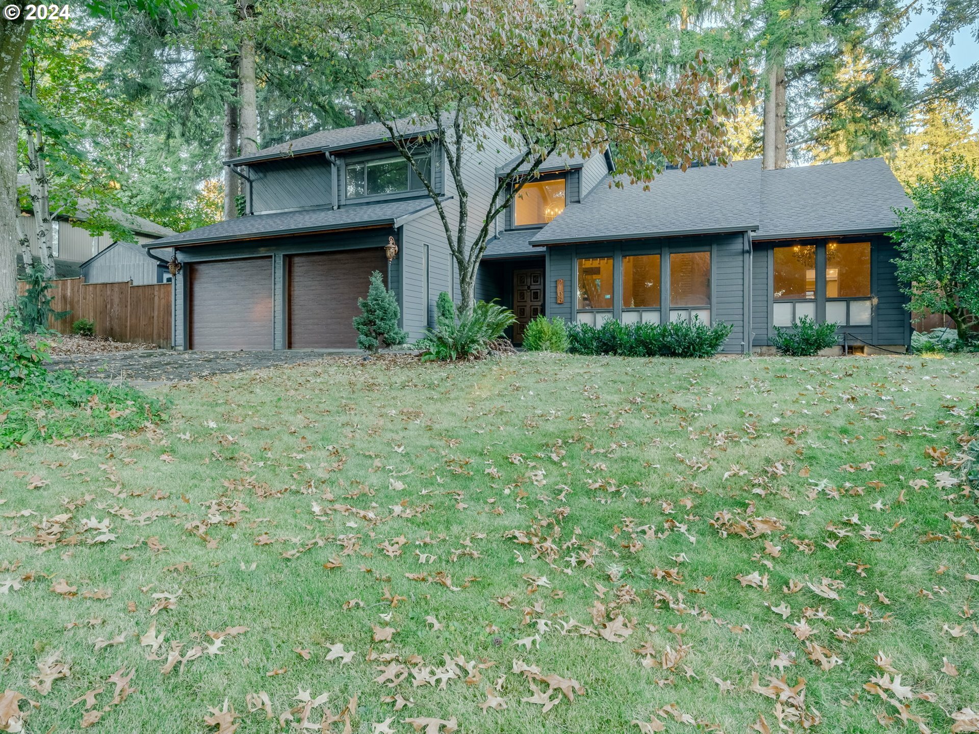 Property Photo:  2105 SE 130th Ave  WA 98683 