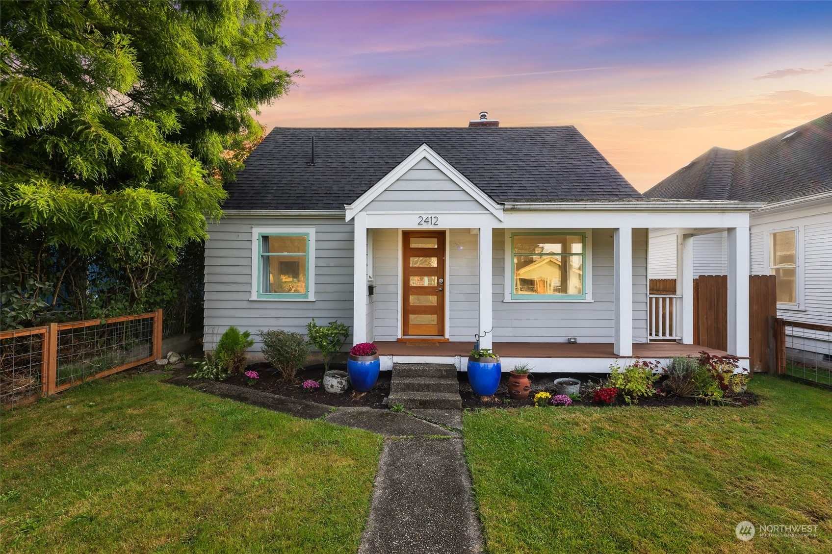 Property Photo:  2412 Humboldt Street  WA 98225 