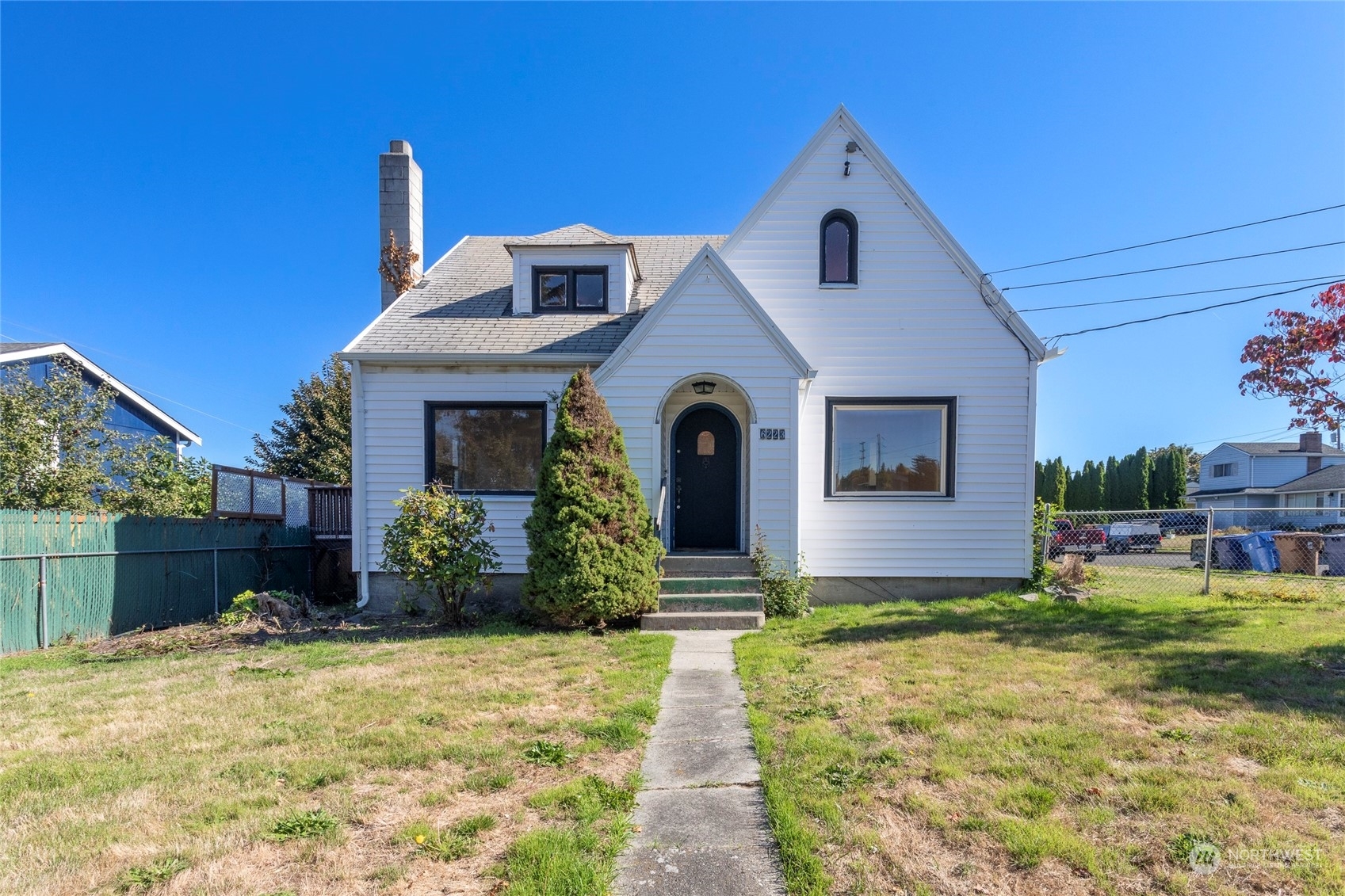 Property Photo:  6223 E Portland Avenue  WA 98404 