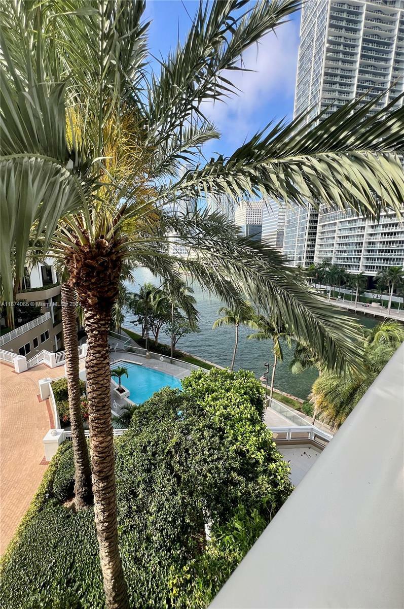 Property Photo:  901 Brickell Key Blvd 603  FL 33131 