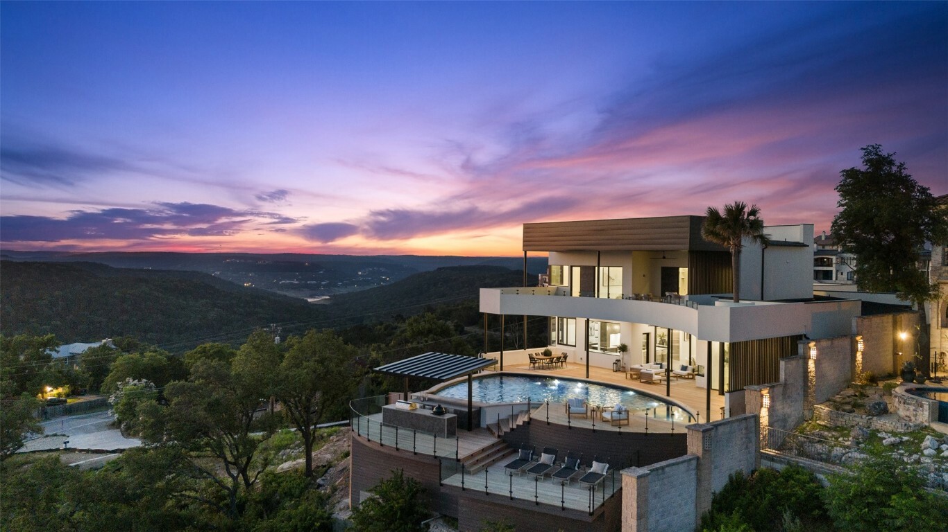 Property Photo: 6809 Oasis Pass TX 78732