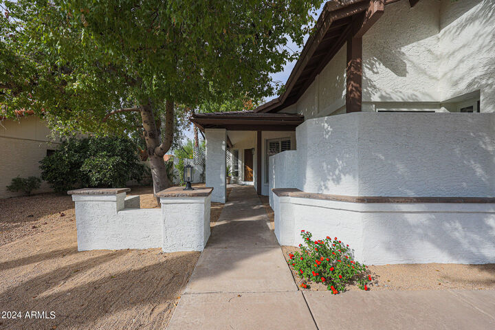 Property Photo:  10282 E Sahuaro Drive  AZ 85260 