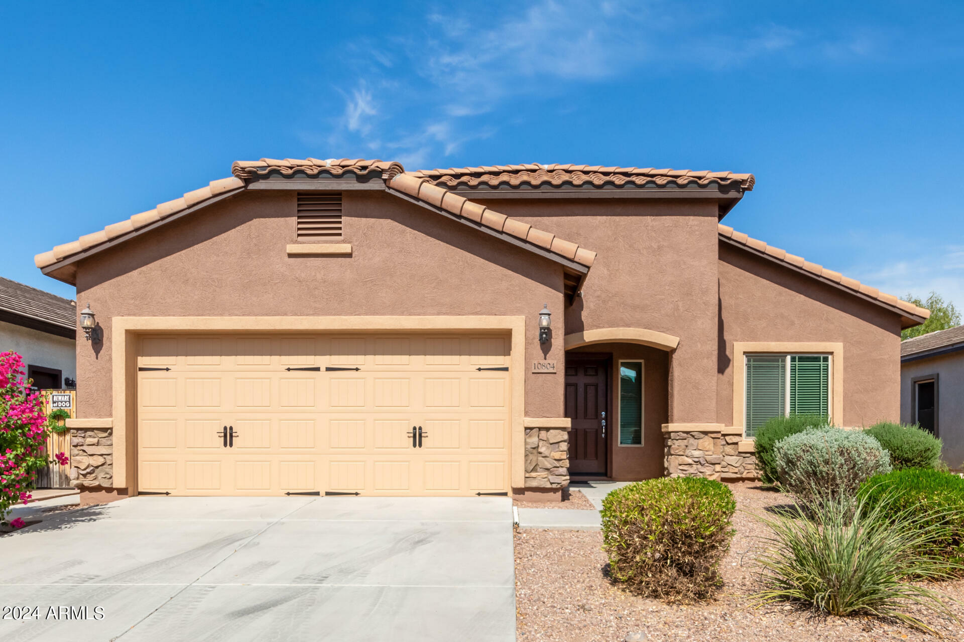 Property Photo:  10804 W Cottontail Lane  AZ 85383 