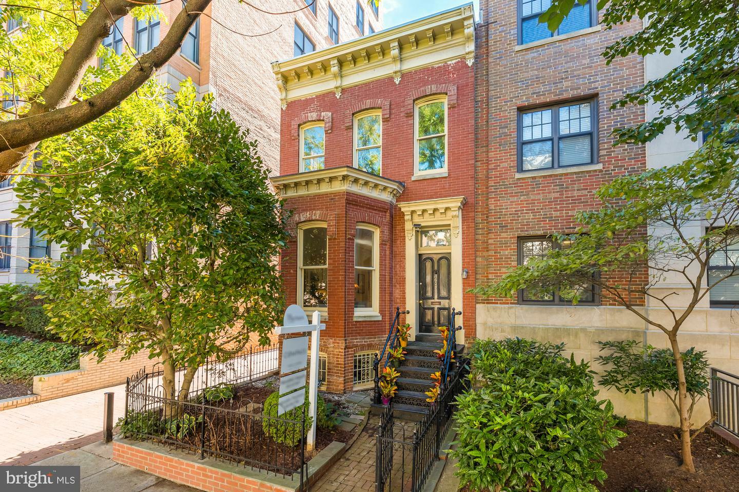 Property Photo: 1608 R Street NW DC 20009