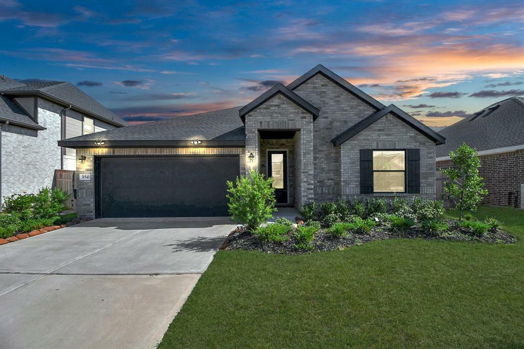 Property Photo:  31543 Vineyard Creek Dr  TX 77441 