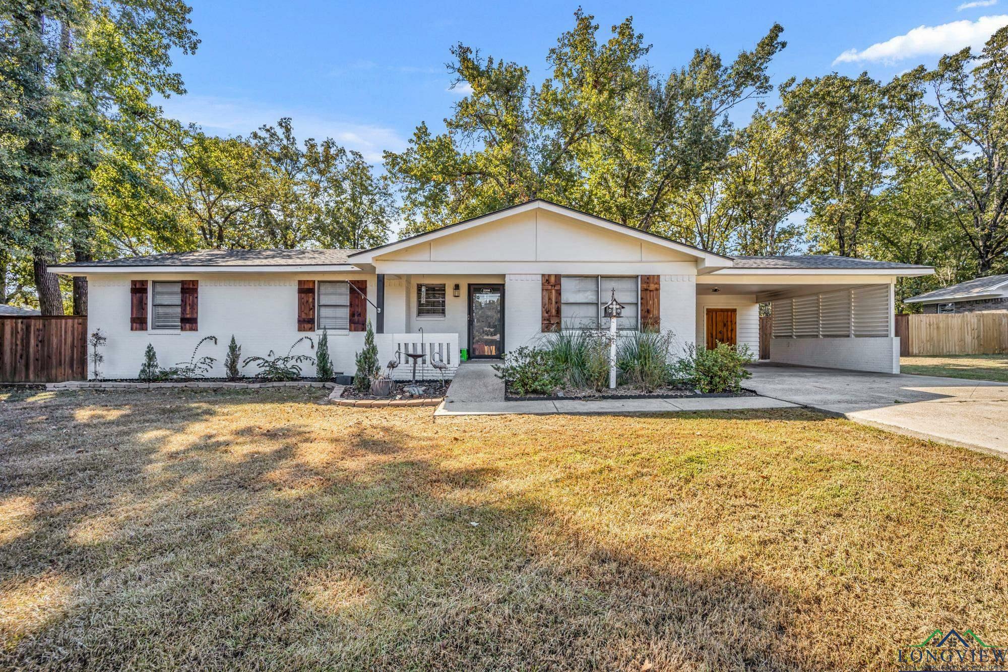 3206 Charron  Longview TX 75601 photo