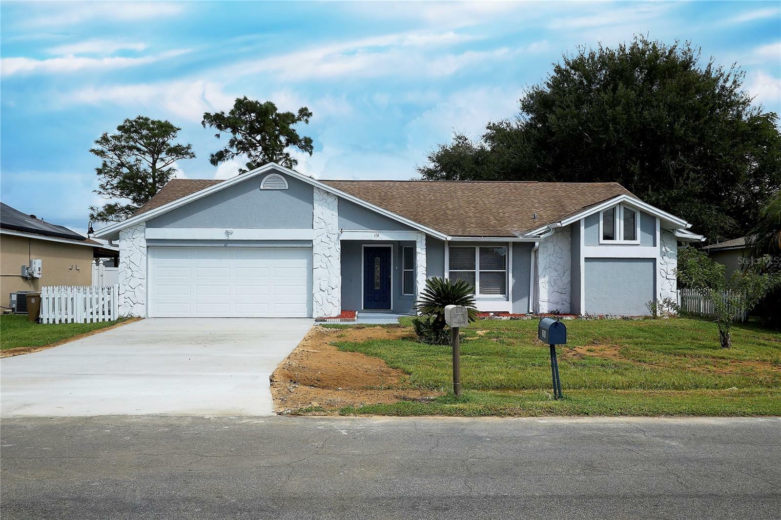 Property Photo:  151 Briarcliff Drive  FL 34758 