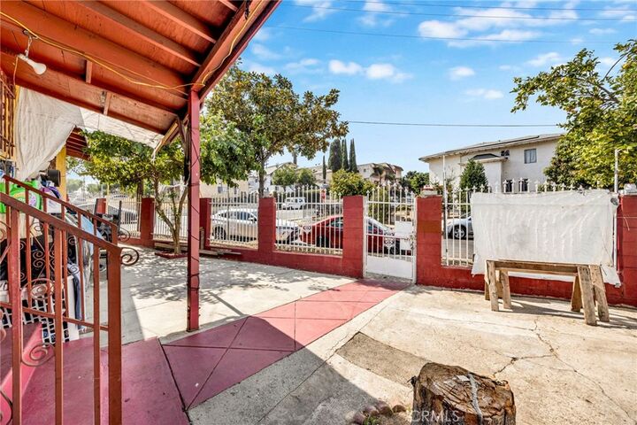 Property Photo:  2701 Marengo Street  CA 90033 