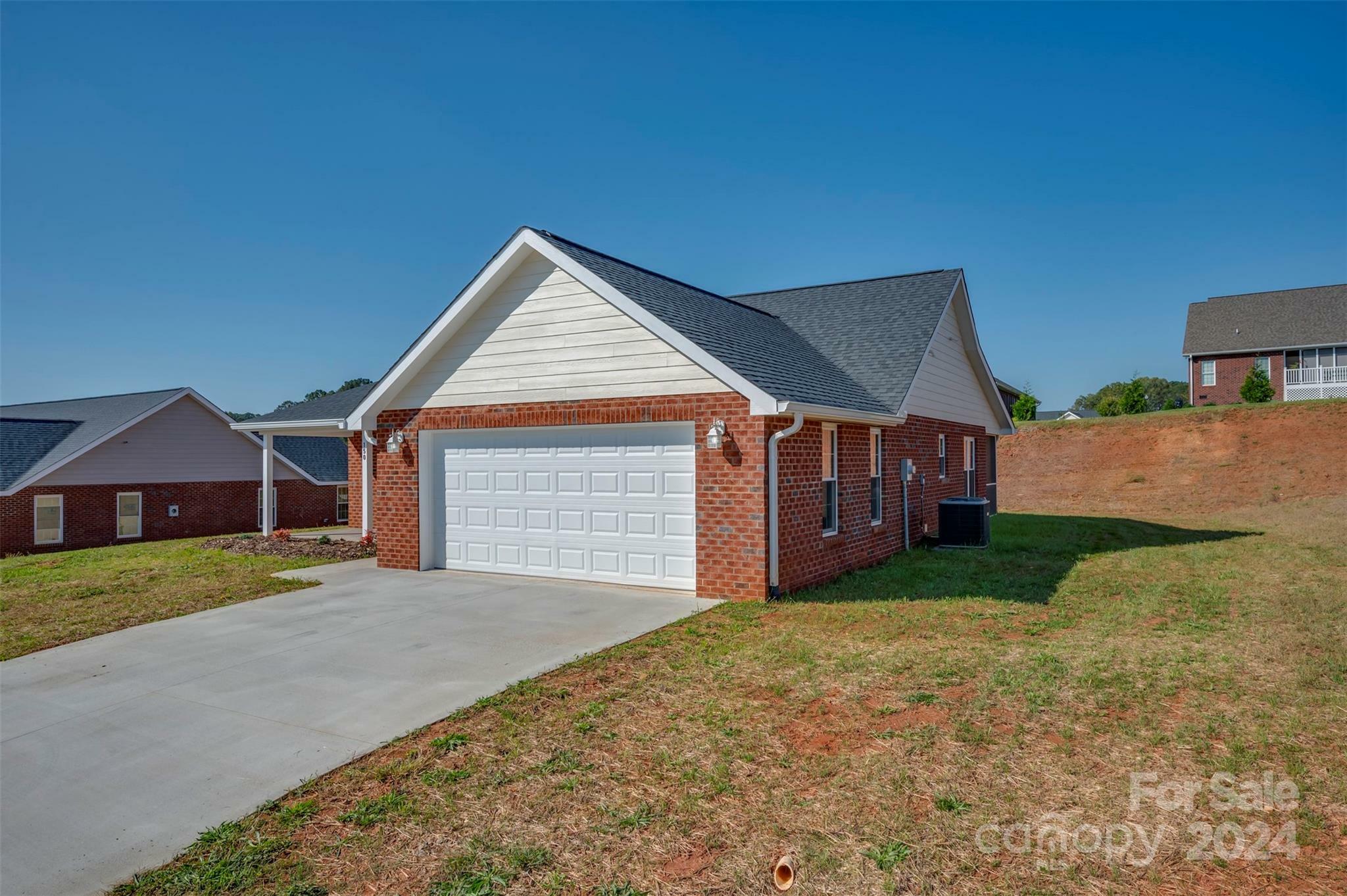 Property Photo:  150 Central Park Circle  NC 28160 