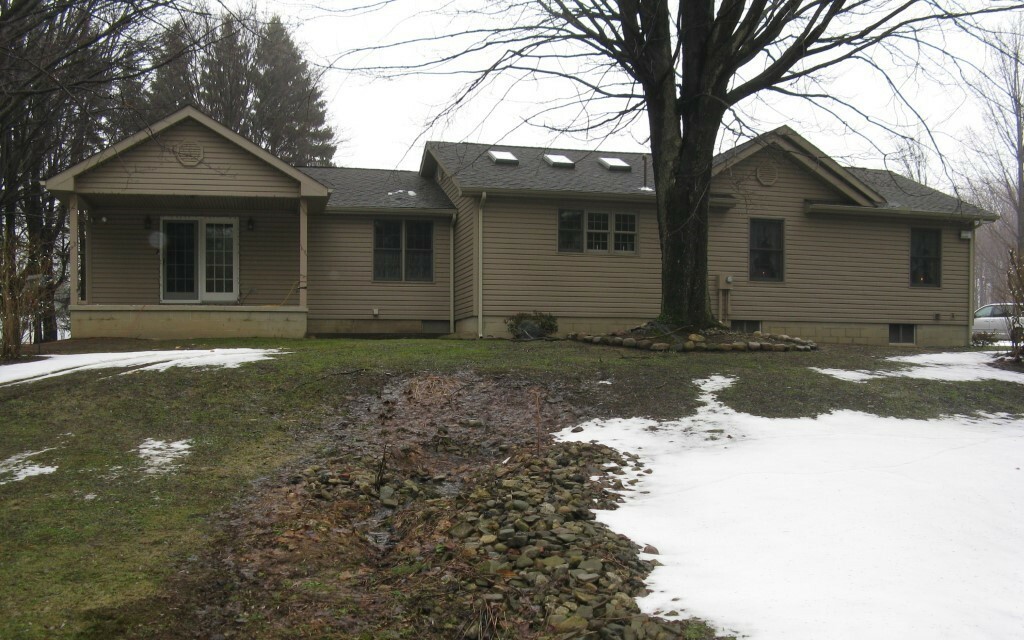 Property Photo:  10035 Lake Pleasant Road  PA 16441 