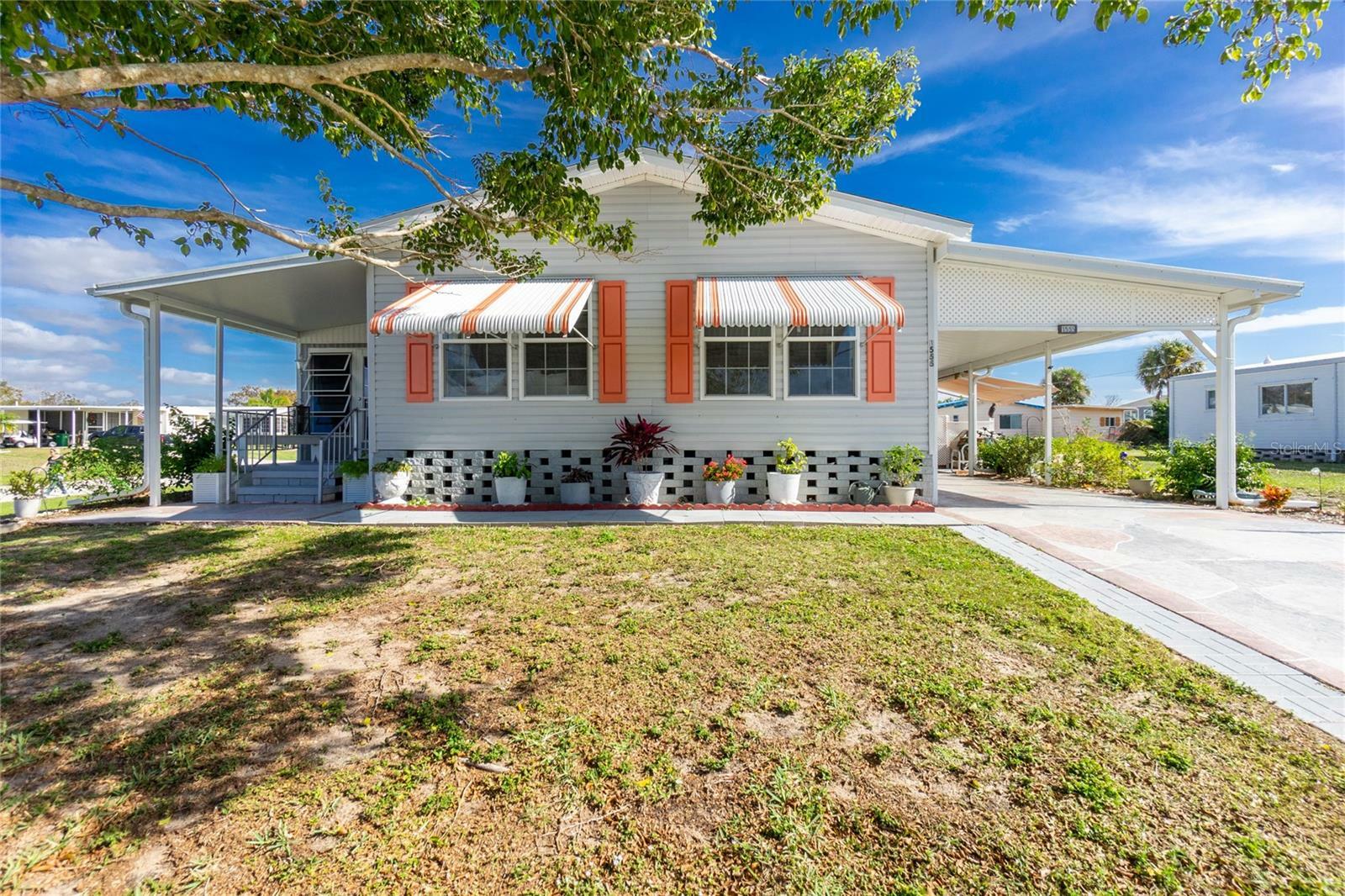 Property Photo:  1555 Sanderling Drive  FL 34224 