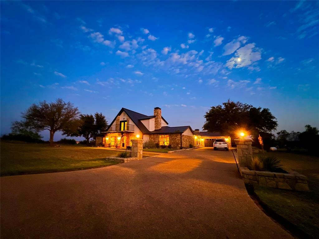 Property Photo:  6044 Hells Gate Loop  TX 76475 