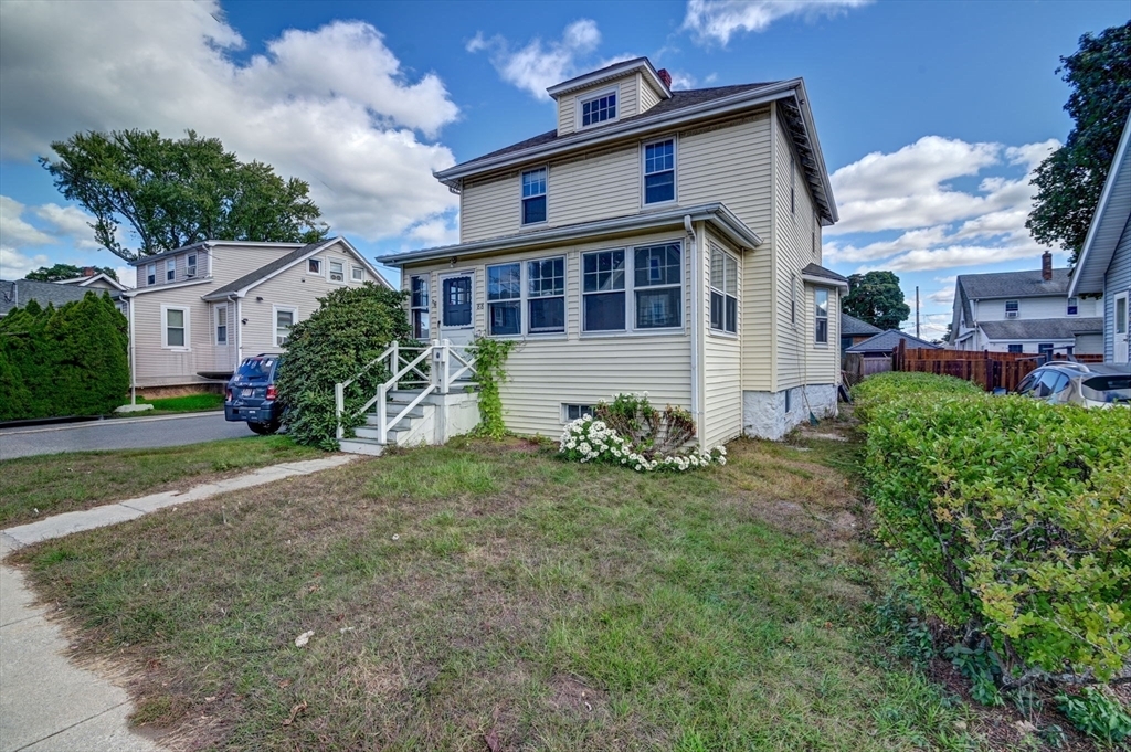 88 Robertson St  Quincy MA 02169 photo