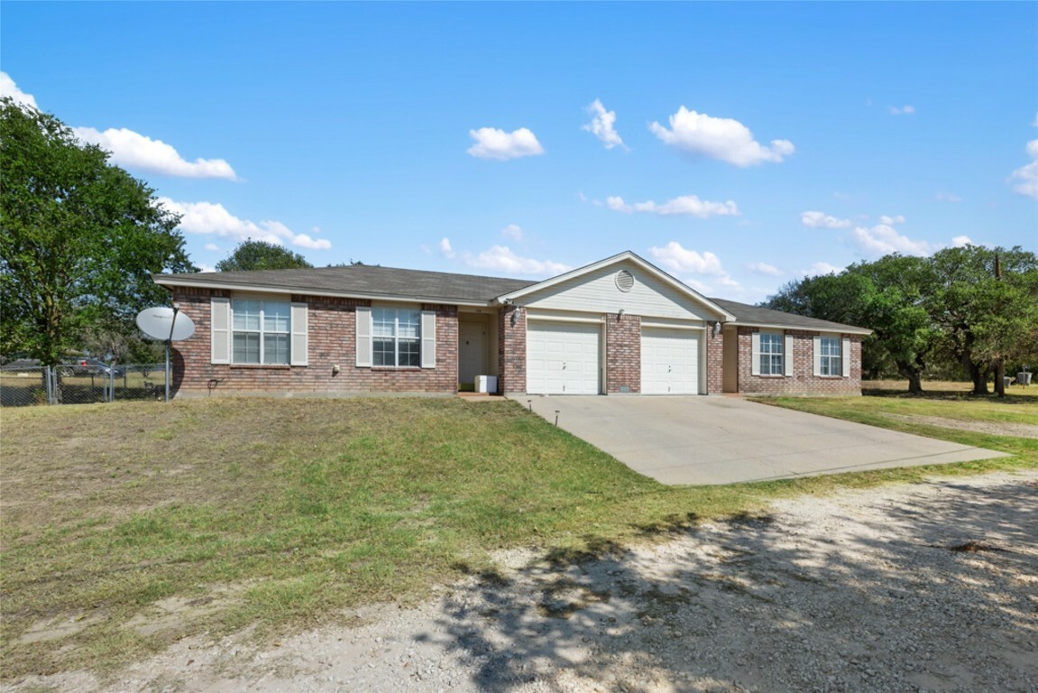 Property Photo:  136 Antelope Lane  TX 76539 