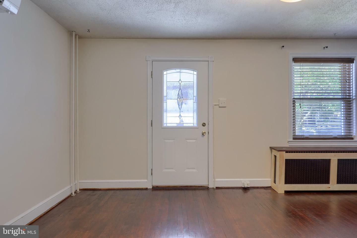 Property Photo:  107 S Pearl Street  PA 17603 