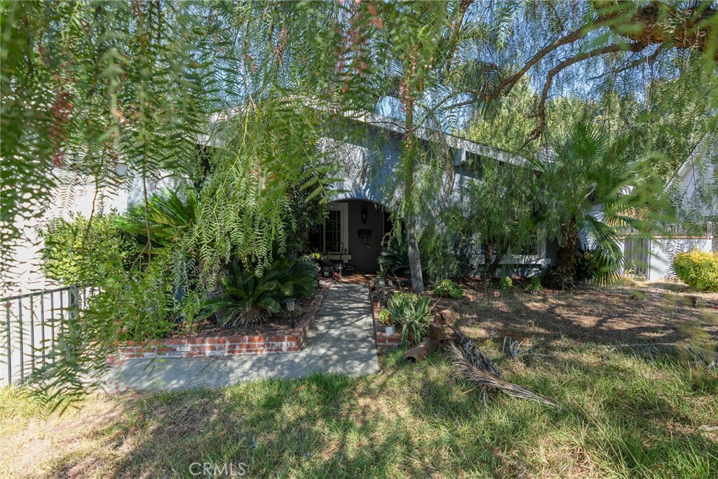 Property Photo:  1716 Kiowa Crest Drive  CA 91765 