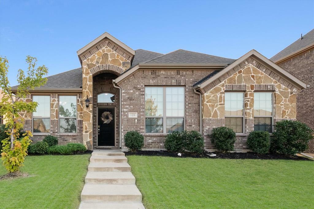 Property Photo:  128 Finlee Lane  TX 75154 