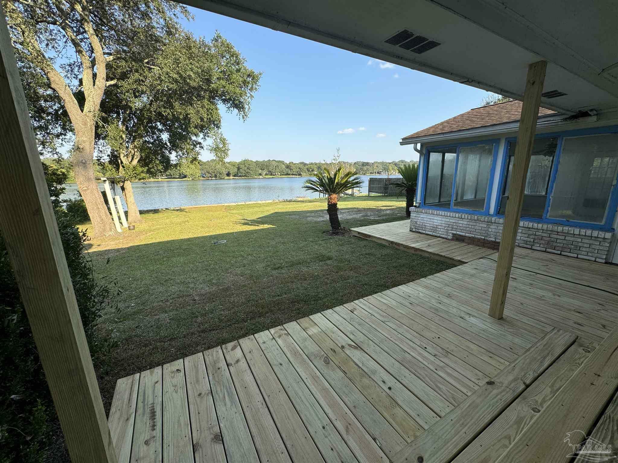 Property Photo:  5852 West Shore Dr  FL 32526 