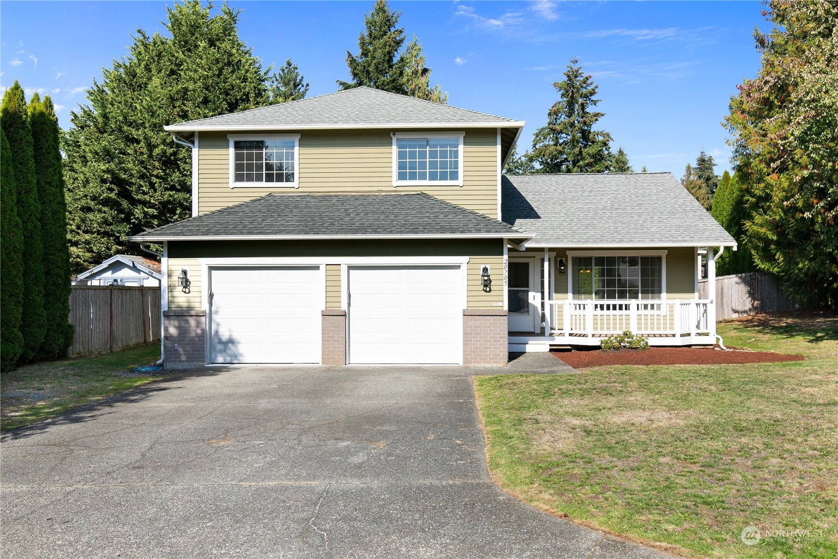 Property Photo:  20705 109th Street Ct E  WA 98391 