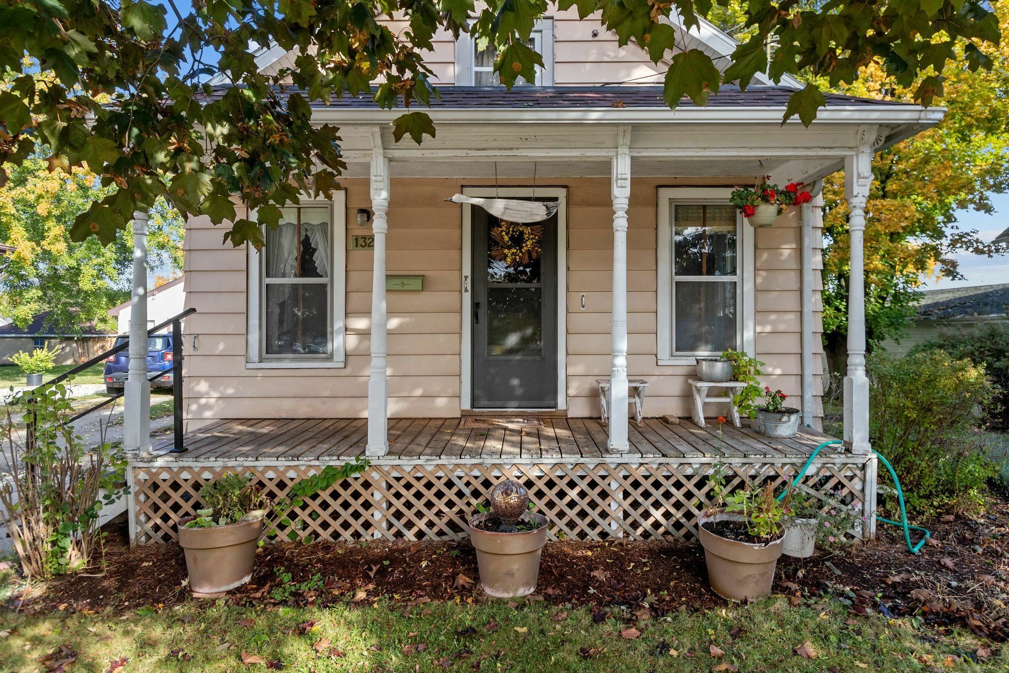 Property Photo:  132 Washington Street  WI 54110 