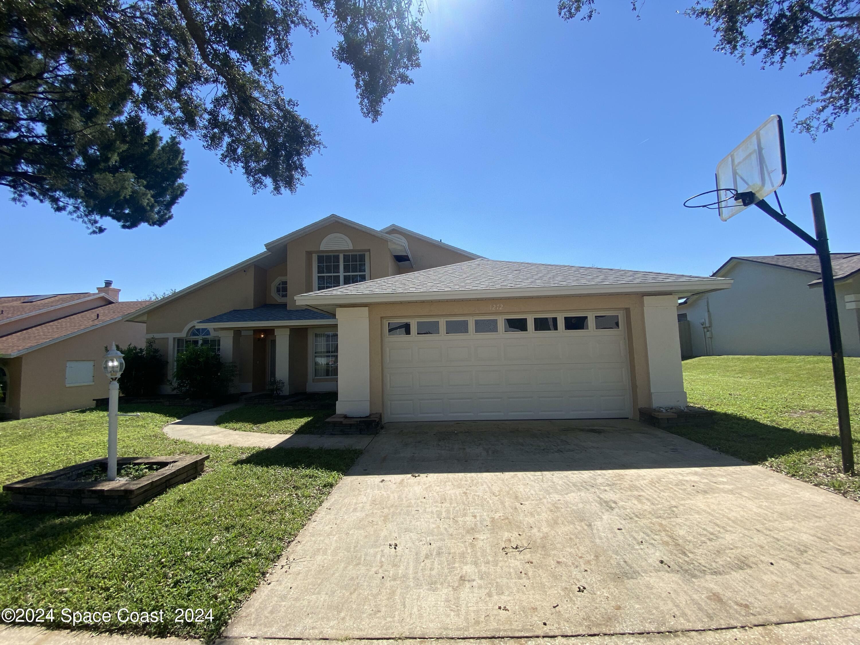 Property Photo:  1272 Little Oak Circle  FL 32780 