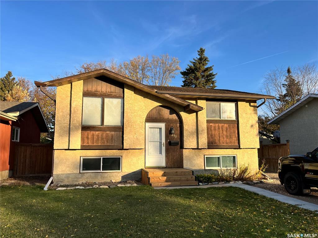 Photo de la propriété:  430 Lenore Drive  SK S7K 5S7 