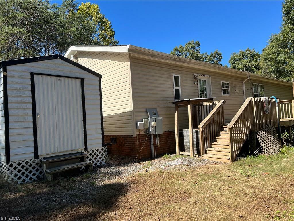 Property Photo:  1110 Cold River Run Road  NC 27053 